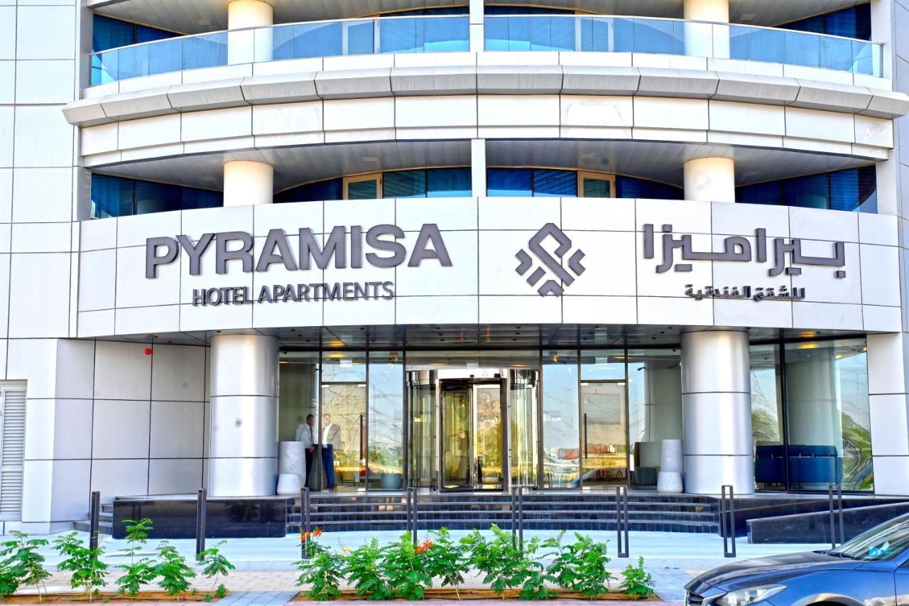 דובאי Pyramisa Hotel Apartments מראה חיצוני תמונה