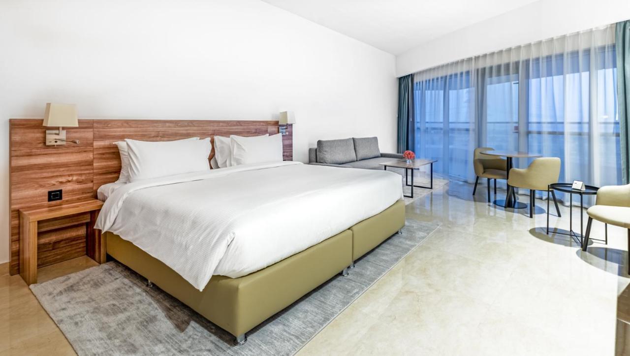 דובאי Pyramisa Hotel Apartments מראה חיצוני תמונה