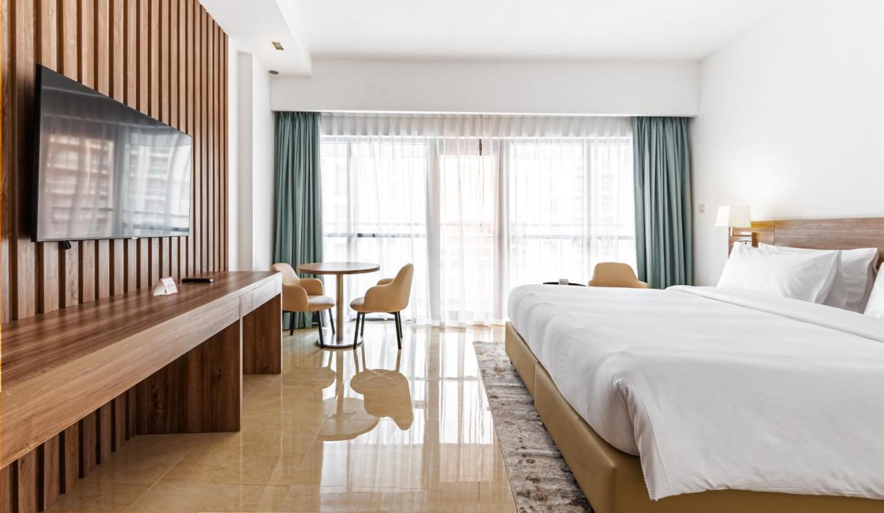 דובאי Pyramisa Hotel Apartments מראה חיצוני תמונה