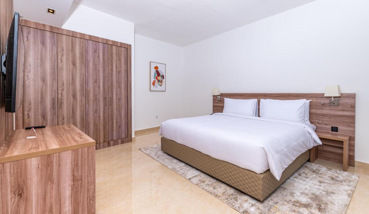דובאי Pyramisa Hotel Apartments מראה חיצוני תמונה