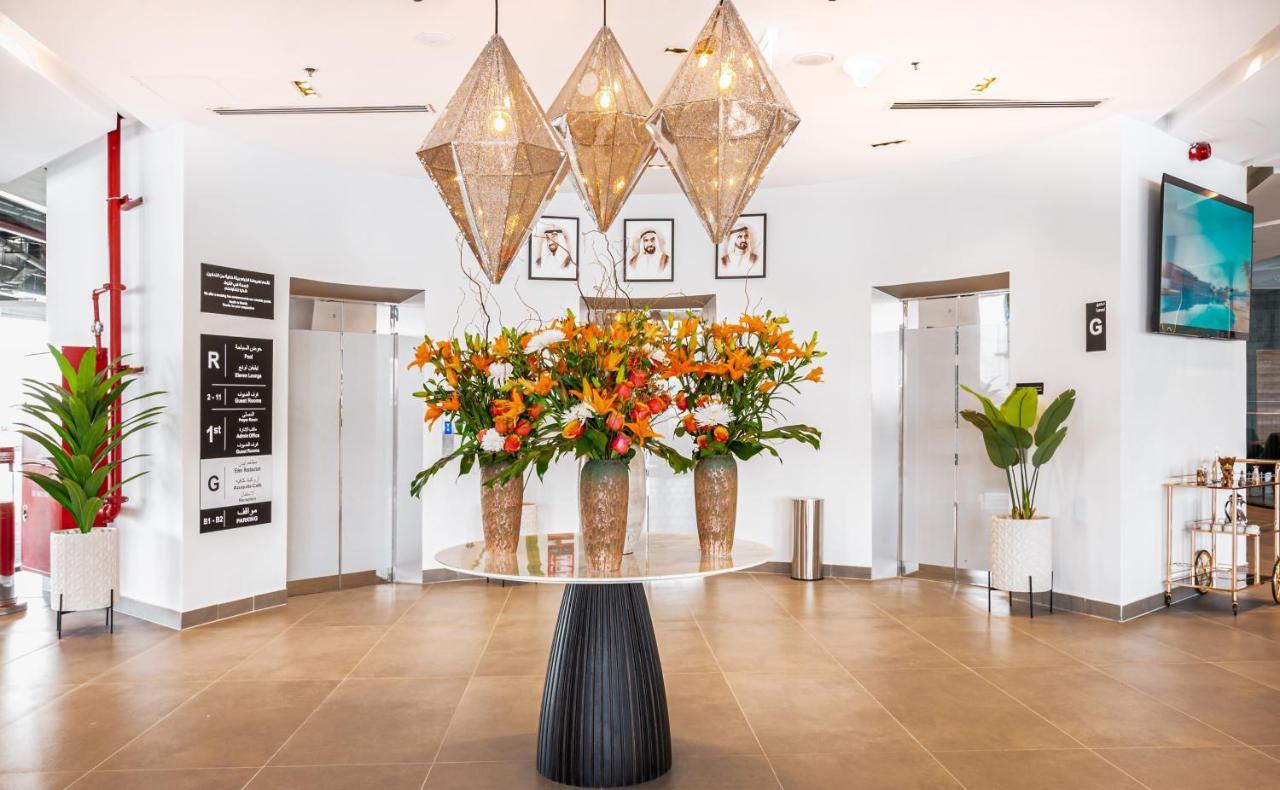 דובאי Pyramisa Hotel Apartments מראה חיצוני תמונה