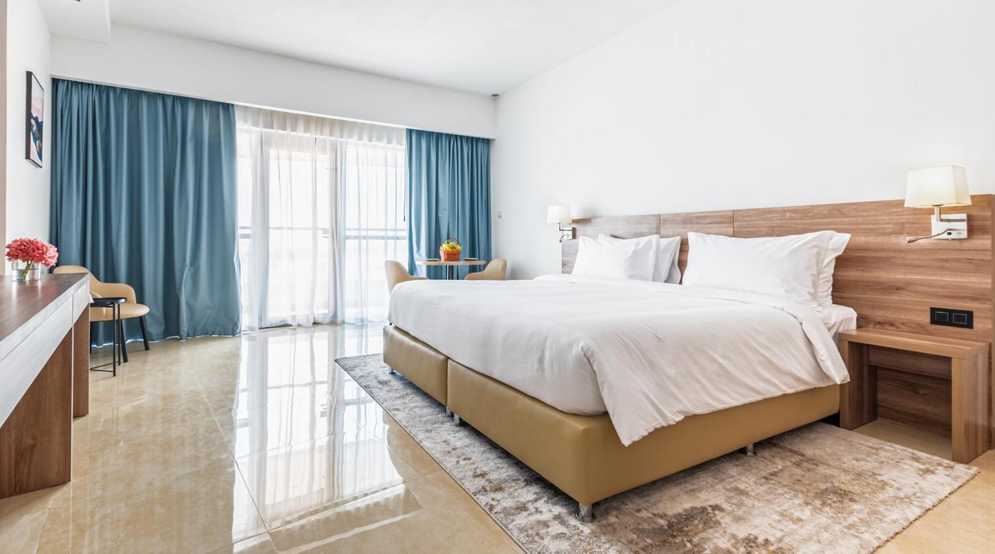 דובאי Pyramisa Hotel Apartments מראה חיצוני תמונה