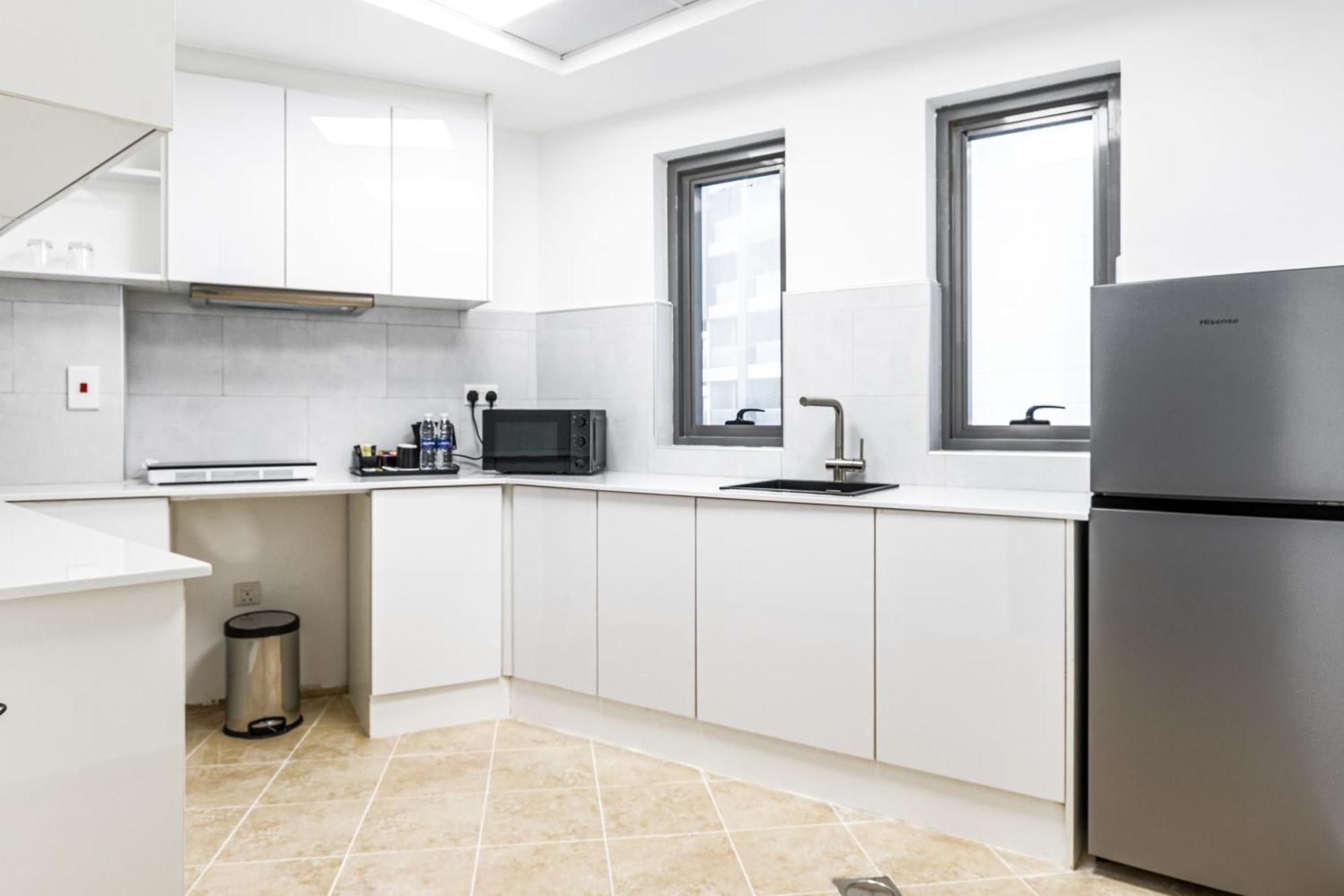 דובאי Pyramisa Hotel Apartments מראה חיצוני תמונה